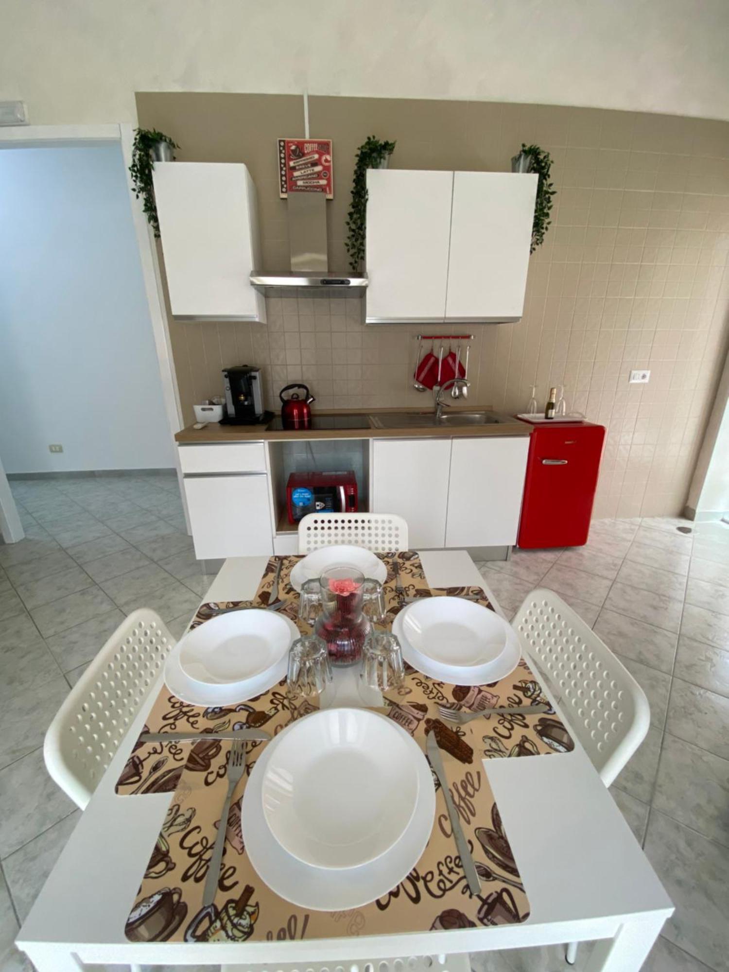 Ellebi Home Неаполь Экстерьер фото